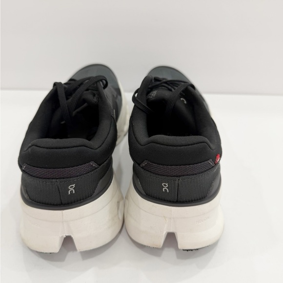 In Running Cloudrunner 2 Women’s Shoes - Missing insole - Picture 4 of 11